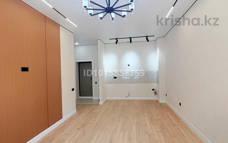 2-бөлмелі пәтер · 41 м² · 3/17 қабат, Шамши Калдаяков, бағасы: 27 млн ₸ в Астане, Сарайшык р-н — фото 2