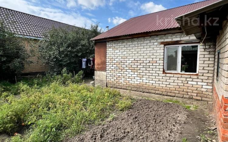 Отдельный дом · 3 комнаты · 75 м² · 3.5 сот., Пролетарская за 17 млн ₸ в Костанае — фото 2