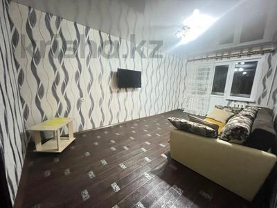 2-комнатная квартира · 45 м² · 2/5 этаж, Курмангазы 171 за 13.8 млн 〒 в Уральске