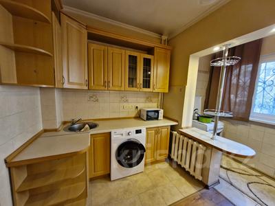 1-бөлмелі пәтер · 40 м² · 1/5 қабат, Гагарина 292/2 — Ливитана, бағасы: 230 000 ₸ в Алматы, Бостандыкский р-н