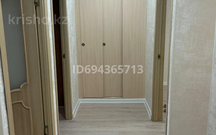 3-комнатная квартира · 72 м² · 2/5 этаж, 27-й мкр 16 Б за 21 млн ₸ в Актау — фото 2
