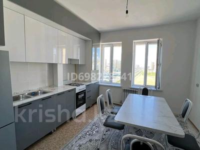 Аренда квартир в Туркестанской обл.: 3-комнатная квартира · 86.4 м² · 6/7 этаж, 11 — Тұран Мол мен 20этаж қасында за 130 000 〒 3-комнатная квартира · 86.4 м² · 6/7 этаж, 11 — Тұран Мол мен 20этаж қасында за 130 000 〒 в Туркестане