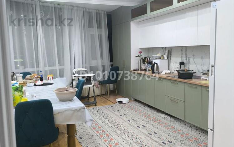 4-бөлмелі пәтер · 140 м² · 13/25 қабат, 11 ш/а. 112а, бағасы: 50 млн ₸ в Актобе, мкр 11 — фото 2