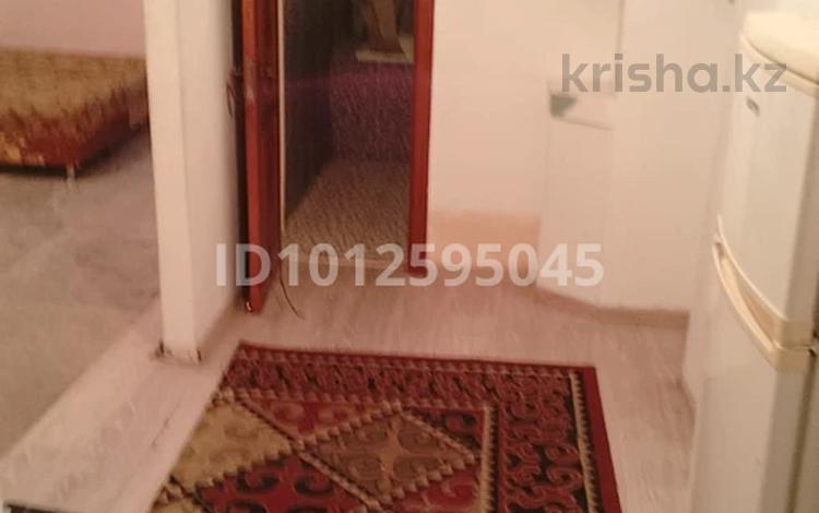 2-комнатная квартира · 52 м² · 1/5 этаж, Щепкина 1 — Щепкина Жандосова за 200 000 ₸ в Алматы, Ауэзовский р-н — фото 2