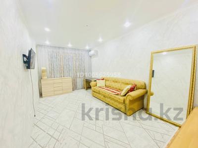 3-бөлмелі пәтер · 72 м² · 4/5 қабат, 7-й мкр 11 — Поликлиника Чакур!, бағасы: 17.8 млн ₸ в Актау