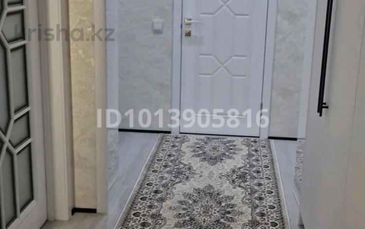 2-бөлмелі пәтер · 79 м² · 14/15 қабат, Сайран ш/а., Утеген батыра 11, бағасы: 450 000 ₸ в Алматы, Ауэзовский р-н — фото 2