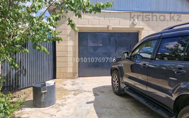 Отдельный дом · 5 комнат · 150 м² · , мкр Жулдыз, 28 2 за 35 млн ₸ в Атырау — фото 2