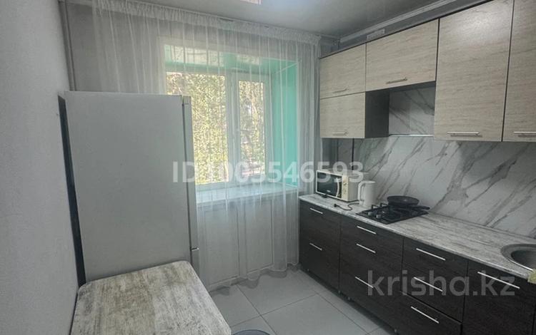 2-комнатная квартира · 49 м² · 3/5 этаж, Б. Момышулы 11 за 12 000 ₸ в Семее — фото 2
