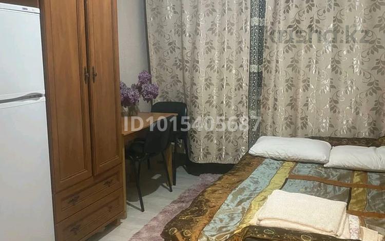 1-комнатная квартира · 20 м² · 2/5 этаж, Райымбек 206б за 10 000 ₸ в Алматы, Алмалинский р-н — фото 2