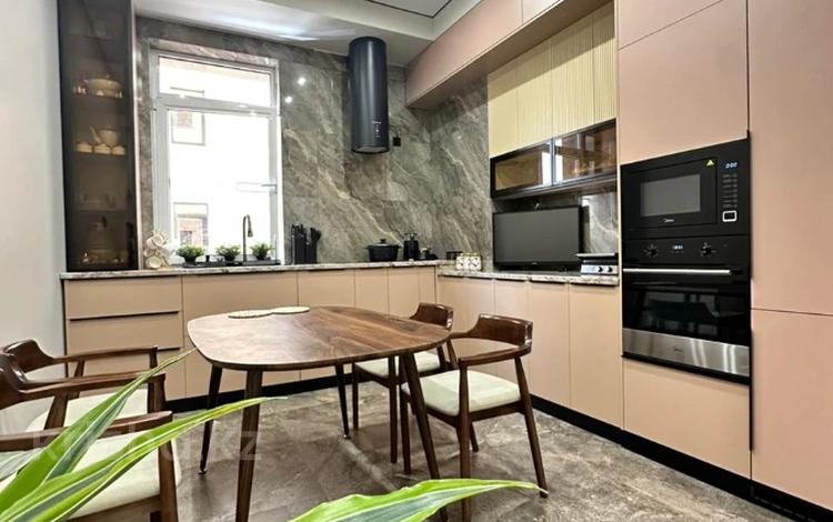 3-комнатная квартира · 110 м² · 2/8 этаж, Арайлы 12 за ~ 96 млн ₸ в Алматы, Бостандыкский р-н — фото 13