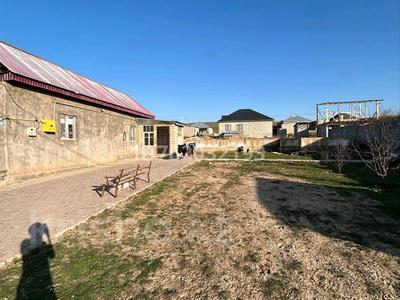 Продажа домов и дачи в Шымкенте: Отдельный дом · 2 комнаты · 32 м² · 10 сот., Ақжар — Құтарыс за 20 млн 〒 Отдельный дом · 2 комнаты · 32 м² · 10 сот., Ақжар — Құтарыс за 20 млн 〒 в Шымкенте, Туран р-н