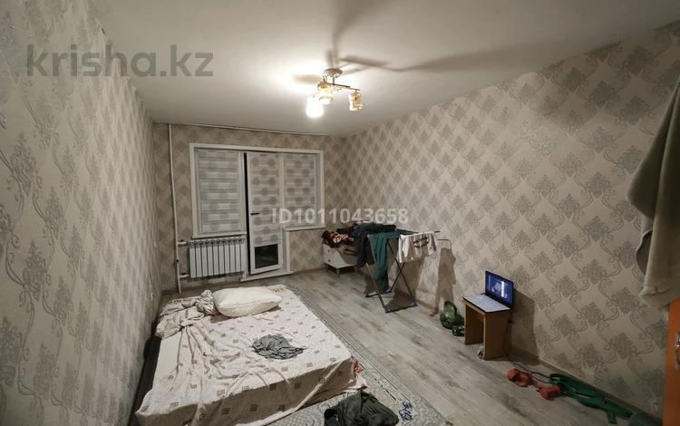 1-комнатная квартира · 32 м² · 4/5 этаж, Майкудук, Майкудук, 13й микрорайон 4 — Алеи и автостанции за 7.2 млн ₸ в Караганде, Алихана Бокейханова р-н — фото 2