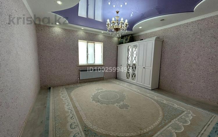 Отдельный дом · 4 комнаты · 134 м² · 8 сот., мкр Байтак-3, 7 за 24 млн 〒 в Атырау, мкр	Байтак-3 — фото 2