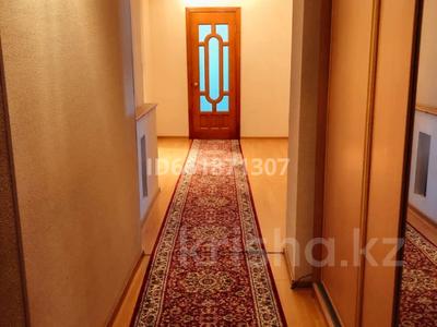4-комнатная квартира · 114.7 м² · 7/10 этаж, мкр 5, Алии Молдагуловой за 36 млн ₸ в Актобе