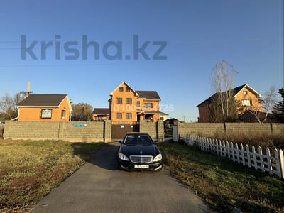 Отдельный дом · 8 комнат · 700 м², Тайманова 14 — Тайманова 14 за 1.5 млн 〒 в Косшы