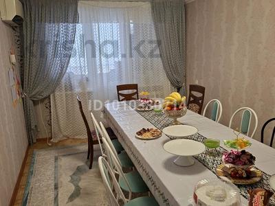 4-бөлмелі пәтер · 74 м² · 4/5 қабат, мкр Каратау 9, бағасы: 20 млн 〒 в Таразе