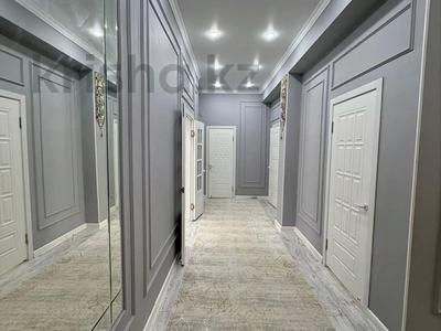 4-бөлмелі пәтер · 136 м² · 2/5 қабат, 16-й мкр 79, бағасы: 45.5 млн ₸ в Актау
