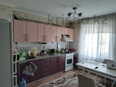 3-комнатная квартира · 65 м² · 1/6 этаж, 7-й микрорайон, 7 мкр 8 за 25 млн 〒 в Костанае