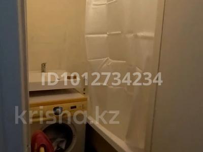 2-бөлмелі пәтер · 45 м² · 2/5 қабат, мкр Юго-Восток, Мкр Юго-Восток, Муканова 14, бағасы: 160 000 ₸ в Караганде, Казыбек би р-н