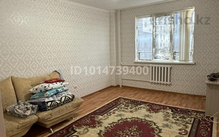 2-комнатная квартира · 57 м² · 2/5 этаж, мкр Нурсая 22 за 150 000 ₸ в Атырау — фото 2