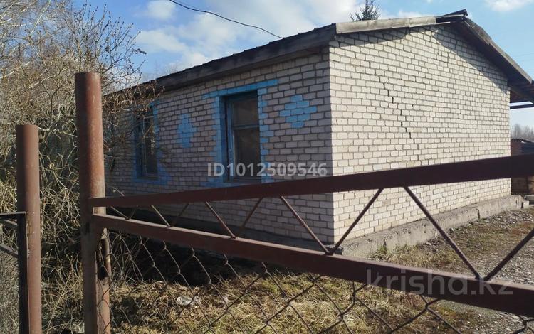 Участок · 10 соток, Коммунальная 1 — В центре старого села, вдоль трассы на военный городок за 9 млн 〒 в Усть-Каменогорске, Ахмирово — фото 2