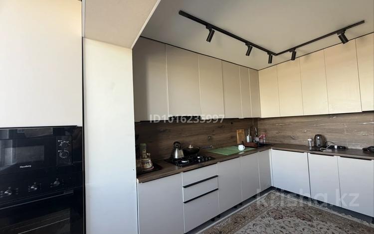 2-комнатная квартира · 70 м² · 2/6 этаж, 29а мкр 173 — ЖК АДАЛ ТОУН ремонт свежий. ұзақ мерзімге керек за 180 000 ₸ в Актау — фото 2