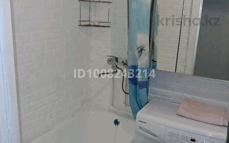 2-бөлмелі пәтер · 47 м² · 1/5 қабат, мкр Юго-Восток, Мкр Юго-Восток, 28й микрорайон, бағасы: 180 000 ₸ в Караганде, Казыбек би р-н — фото 2