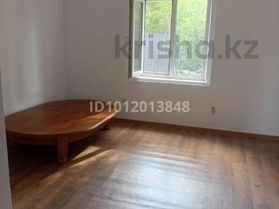 Жеке үй · 3 бөлме · 54 м² · 10 жүзд., Владимирская 22, бағасы: 80 000 ₸ в Караганде, Алихана Бокейханова р-н