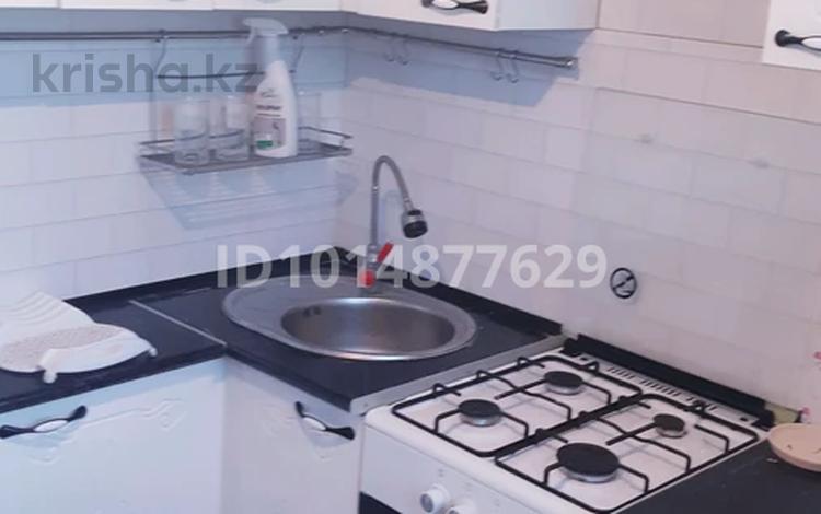2 комнаты · 46 м² · 4/5 этаж, Абая 106 за 50 000 ₸ в Уральске — фото 2