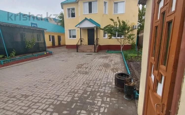 Жеке үй · 7 бөлме · 215 м² · 6 сот., Старый город, Тахауи Ахтанова 8, бағасы: 45 млн ₸ в Актобе — фото 72