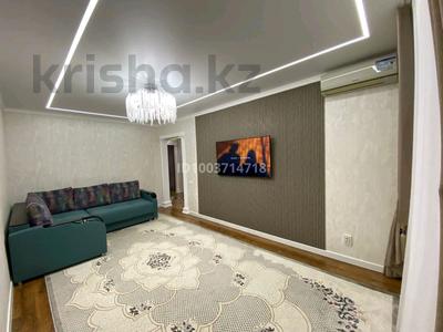 3-комнатная квартира · 64 м² · 5/5 этаж, Мажита Жунисова 180 — Напротив Сущи Вёсла за 22 млн ₸ в Уральске, мкр Школьник