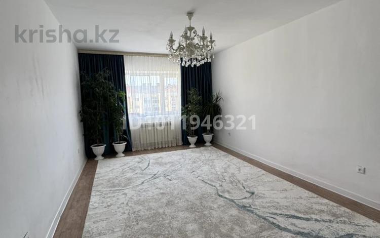 2-бөлмелі пәтер · 60 м² · 4/4 қабат, Нур Актобе, 1-й микрорайон 31 — Нур Сити 1мик, бағасы: 18 млн ₸ — фото 2