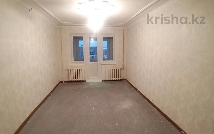 2-комнатная квартира, 46 м², 4/5 этаж, Алимкулова за 12 млн 〒 в Шымкенте, Аль-Фарабийский р-н — фото 4