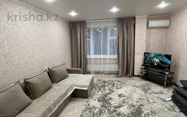 1-комнатная квартира · 39.2 м² · 4/9 этаж, мкр Кунаева 56 за 120 000 ₸ в Уральске — фото 2