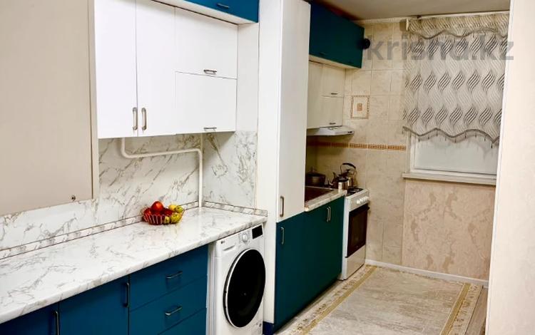 3-бөлмелі пәтер · 70 м² · 2/5 қабат, 26-ш/а. 1б, бағасы: 21 млн ₸ в Актау, 26-й мкр — фото 4