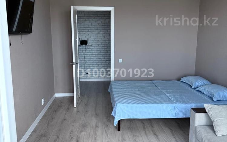 1-бөлмелі пәтер · 45 м² · 7/10 қабат, Сатпаева 57/2 — проспект Каныша Сатпаева, за драм театром, бағасы: 16 000 ₸ в Усть-Каменогорске — фото 2
