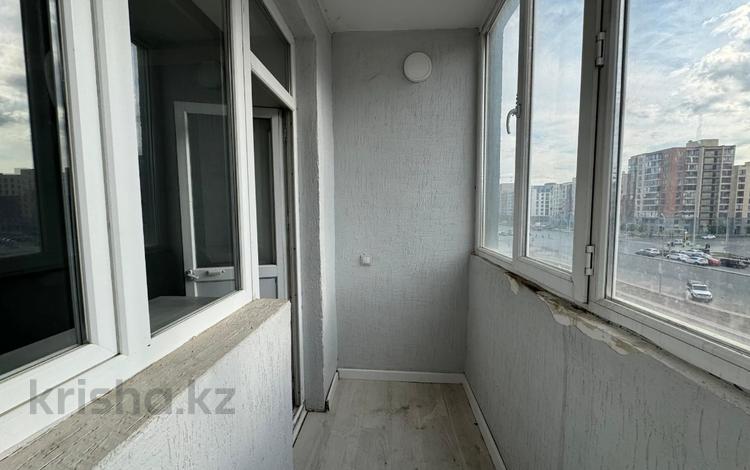 1-комнатная квартира · 18 м² · 3/9 этаж, Жумекен Нажимеденов 17 за 10.5 млн ₸ в Астане, Алматы р-н — фото 2