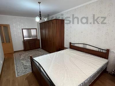 4-комнатная квартира, 100 м², 6/9 этаж помесячно, Сауран 7 за 270 000 〒 в Астане, Есильский р-н