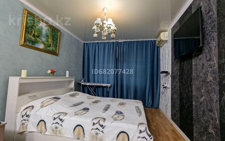 1-комнатная квартира · 36 м² · 3/5 этаж, мкр 4, Хусаинова 157 — Сити центр (Универмаг) за 12 000 ₸ в Уральске — фото 9