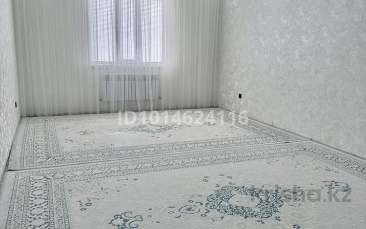 2-комнатная квартира · 73.3 м² · 5/6 этаж, 20-й мкр 21 дом за 25 млн ₸ в Актау — фото 2