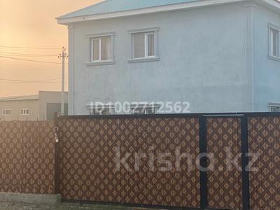 Отдельный дом · 5 комнат · 220 м² · 10 сот., Сары озек — Черная речка за 30 млн 〒 в Атырау