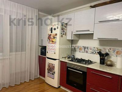 2-комнатная квартира · 83 м² · 2/5 этаж, Сатпаева — Вокзал за 47 млн 〒 в Петропавловске