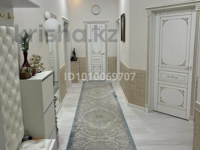 3-бөлмелі пәтер · 97 м² · 4/5 қабат, мкр Астана 43, бағасы: 44 млн ₸ в Уральске