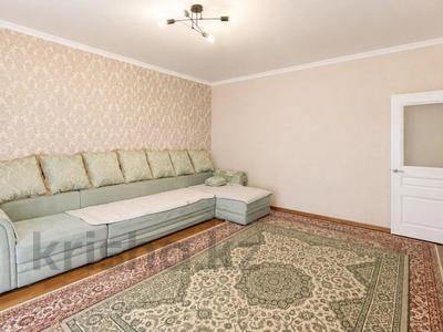3-бөлмелі пәтер · 92.5 м² · 9/18 қабат, Б. Момышулы 13/1, бағасы: 40.9 млн ₸ в Астане, Алматы р-н