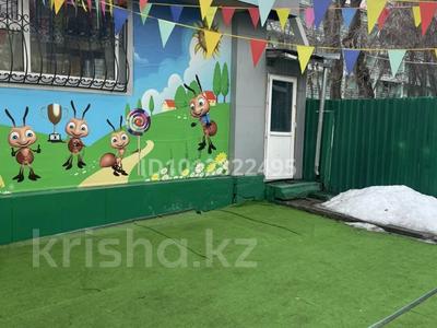 Свободное назначение, офисы, магазины и бутики, общепит, салоны красоты, образование · 250 м² за 175 млн ₸ в Алматы, Ауэзовский р-н
