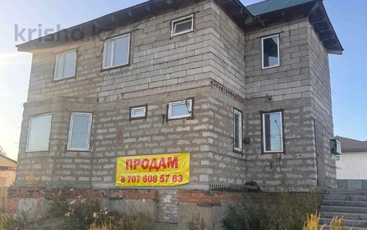 Отдельный дом · 4 комнаты · 180 м² · 10 сот., Мира за 28 млн ₸ в Шубар — фото 2