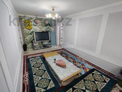 Жеке үй · 2 бөлме · 50 м² · 10 сот., 18-й кв-л 30 — Миграж мечеть, бағасы: 7.5 млн ₸ в 