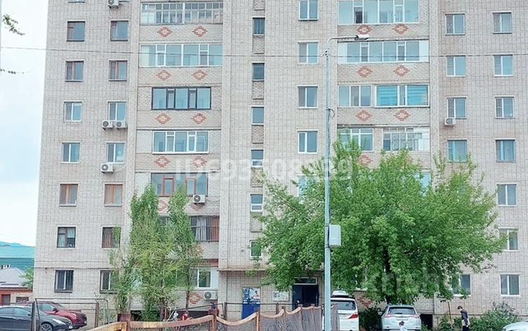 4-комнатная квартира, 100 м², 4/9 этаж, алдиярова 2 за 38 млн 〒 в Актобе — фото 7