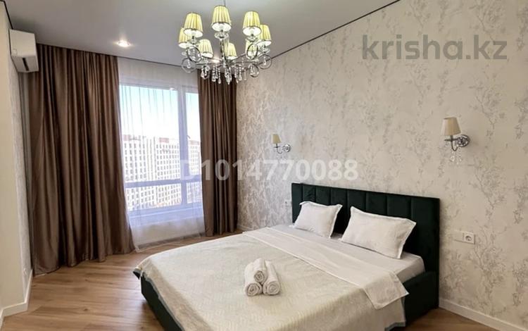 2-бөлмелі пәтер · 70 м² · 10/19 қабат, Жошы хана 12 — Аль-Фараби проспект, бағасы: 22 000 ₸ в Астане, Есильский р-н — фото 2