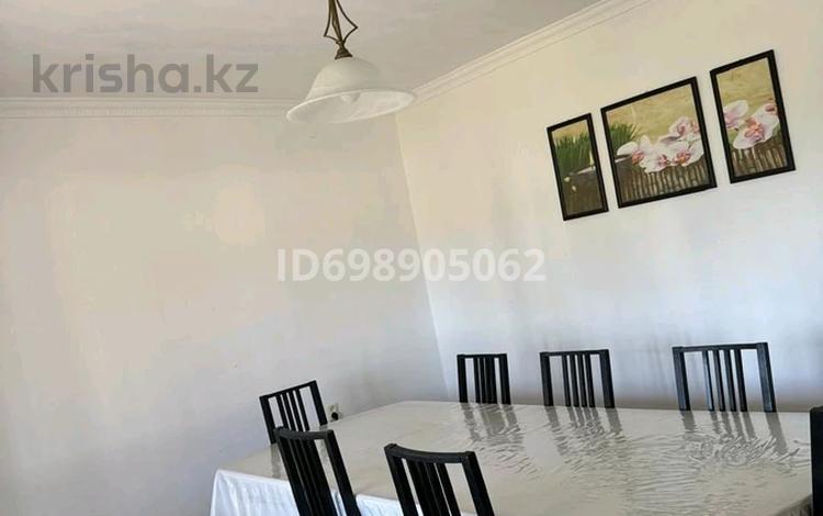Жеке үй · 4 бөлме · 230 м² · 9 жүзд., мкр Омега, Потапова 165 — Серова, бағасы: 35 млн ₸ в Уральске — фото 2